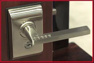 Boulder Locksmith Service Boulder, CO 303-357-8330 - 7-entry-door-lock